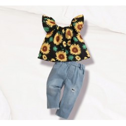 Top de girasol y jean